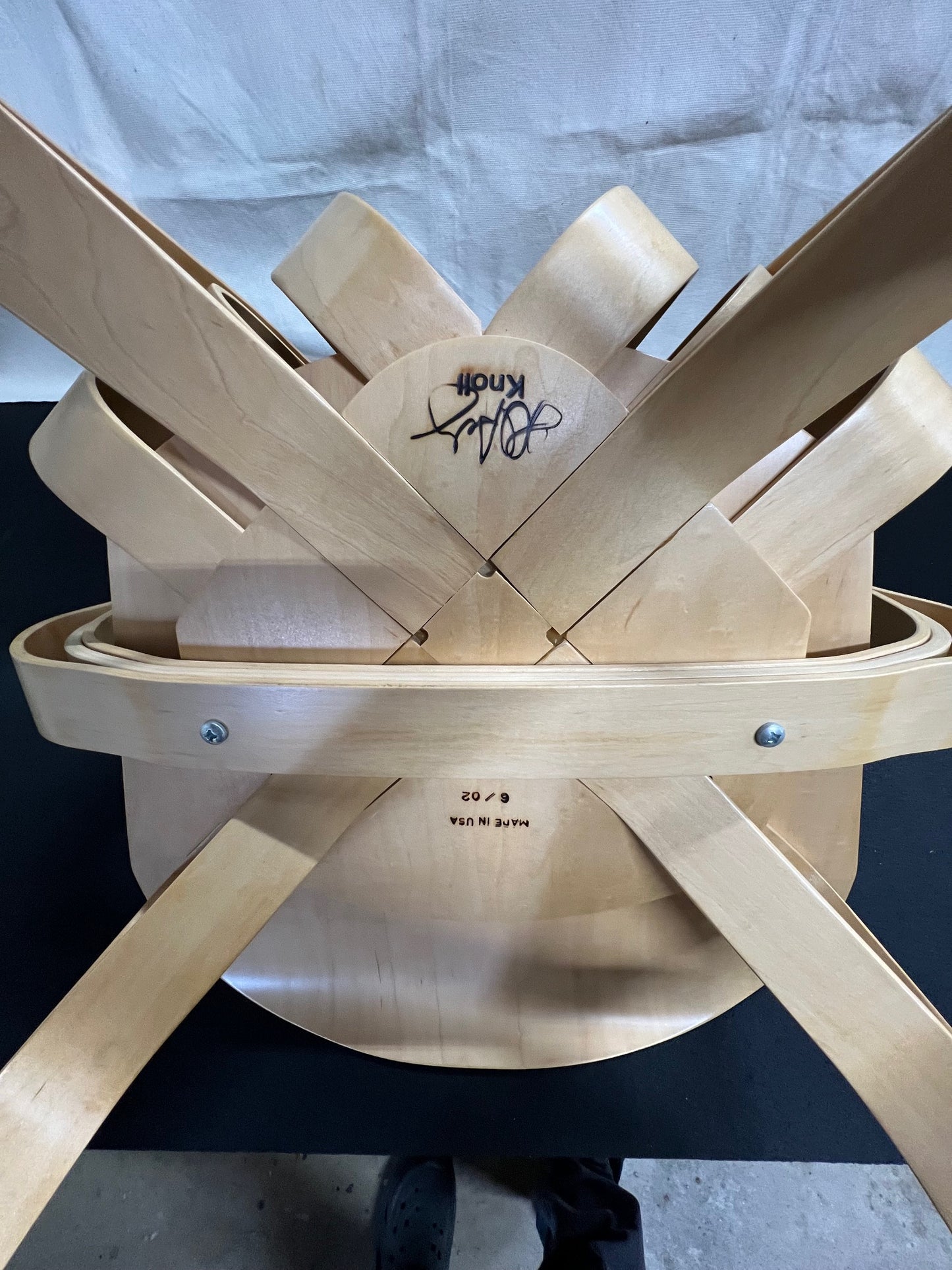 knoll Studio Frank Gehry hat trick chairs