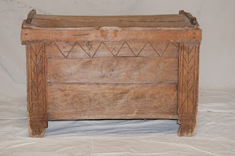 HAND BUILT DUTCH OAK TRUNK