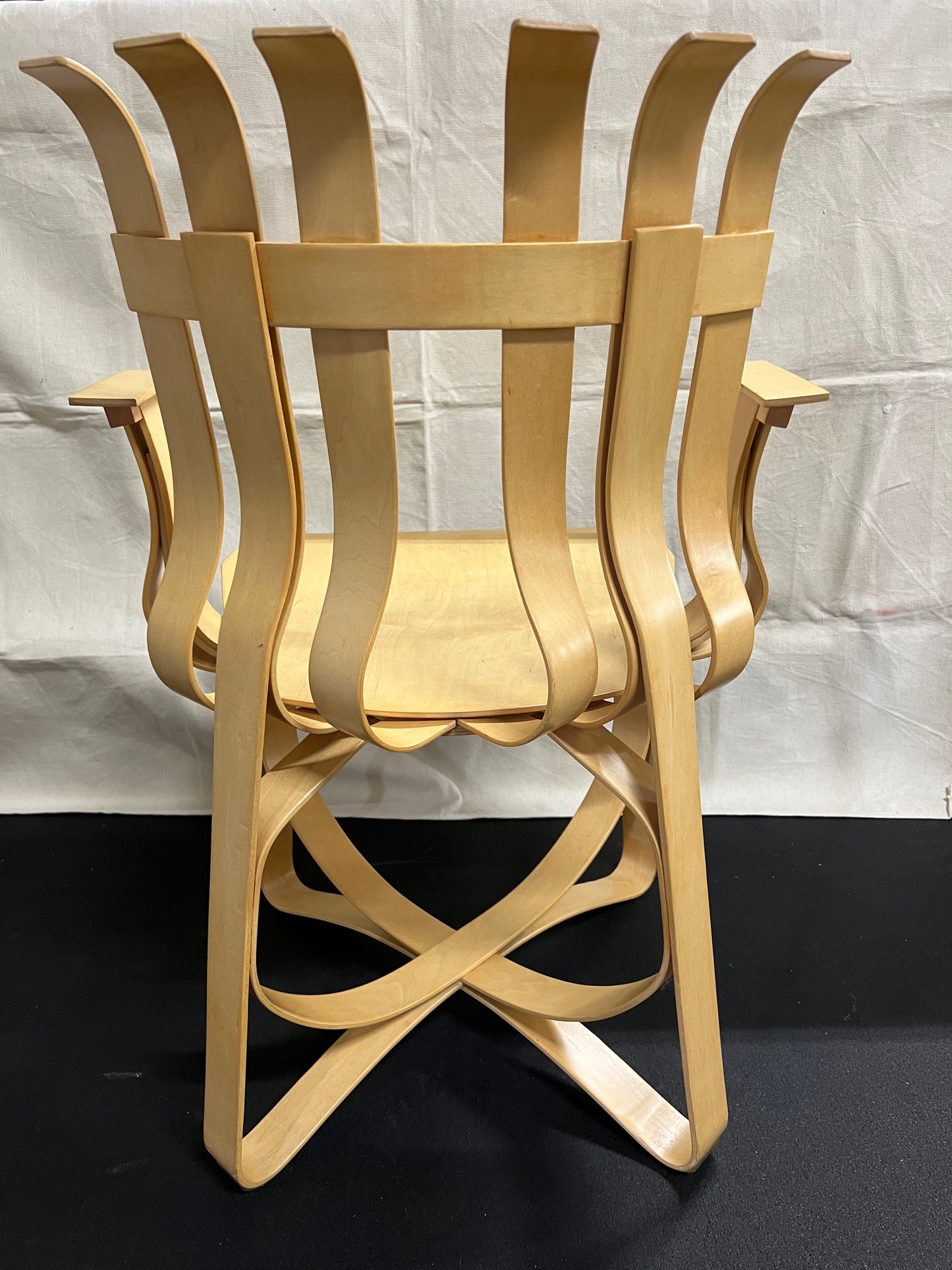 knoll Studio Frank Gehry hat trick chairs