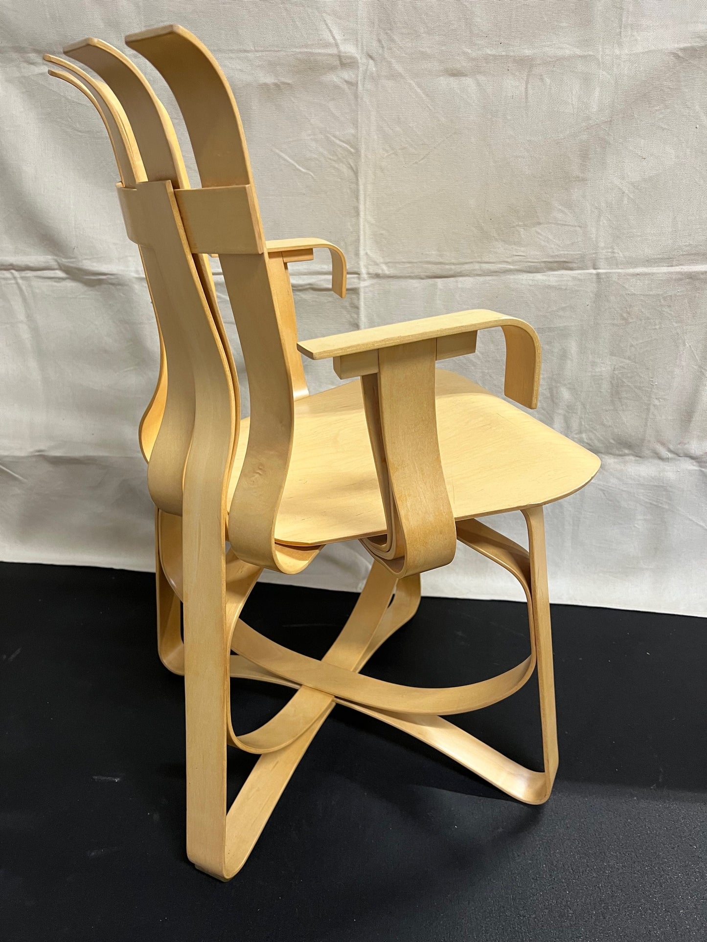 knoll Studio Frank Gehry hat trick chairs